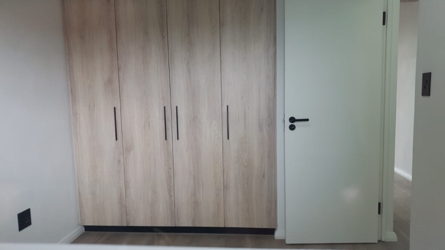1 Bedroom Property for Sale in Table View Western Cape